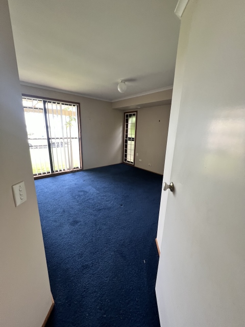 victorai point bedroom before